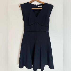 Rebecca Taylor Elegant Navy Blue textured fully lined Sleeveless Dress size 4